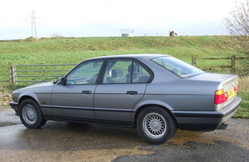 BMW E34 530i